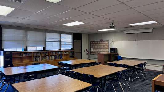 Aviation Elementary School Classroom Standard in Hawthorne
