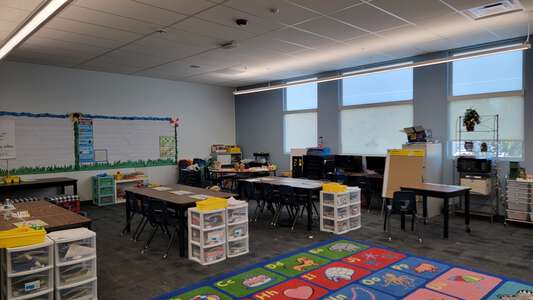 Harmon - Harley Elementary School Classroom Standard in Las Vegas