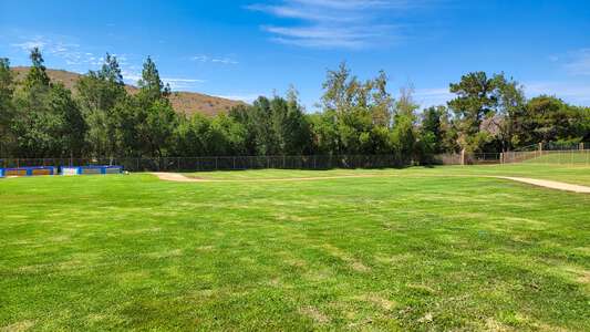 Oak Hills Elementary Field - Practice in Oak Park