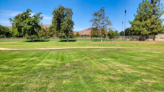 Oak Hills Elementary Field - Practice in Oak Park
