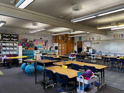 Buena Vista Spanish Immersion School Classroom Standard in Eugene 4