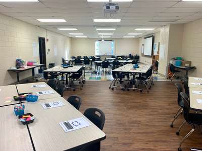 RISE STEM Academy for Girls (Linlee) Room 104 - Classroom in Lexington