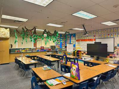 Yokomi Elementary School Classroom Standard in Fresno