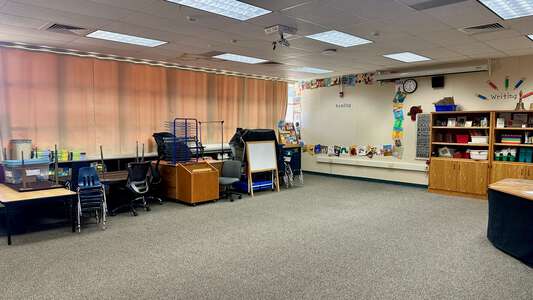 Crowell Elementary School Classroom Standard in Turlock