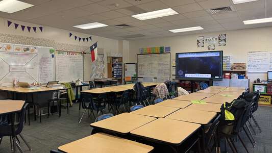 South Hills Elementary School Classroom Standard in Fort Worth