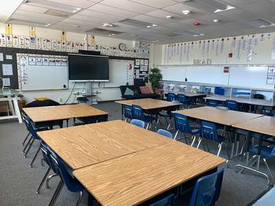 Del Paso Heights Elementary School Classroom Standard in Sacramento