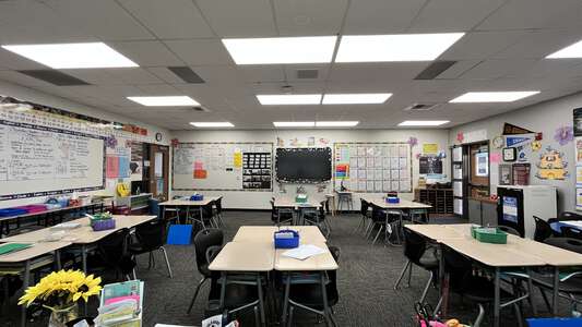Mesa View Elementary School Classroom Standard in Menifee