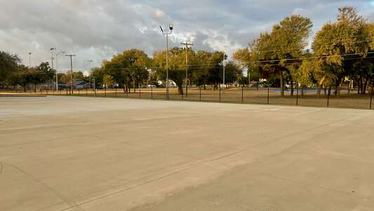 C.F. Carr Elementary School Outdoor Area in Dallas
