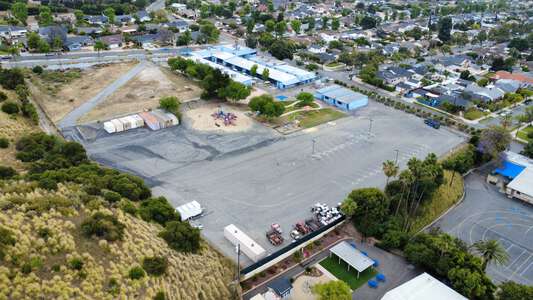 Horace Mann Children's Center Parking Lot - Main in Burbank 3
