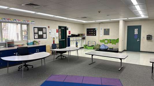 Julia Morgan Elementary School Classroom Standard in Stockton 2