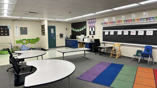 Julia Morgan Elementary School Classroom Standard in Stockton 3