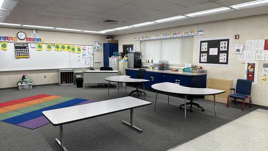 Julia Morgan Elementary School Classroom Standard in Stockton 4