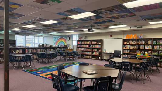 Overholser Elementary School Media Center in Bethany 3