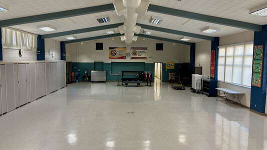 Noddin Elementary School Cafeteria in San Jose