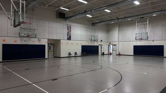 Grady Rasco Middle School Gym - 6th Grade in Lake Jackson