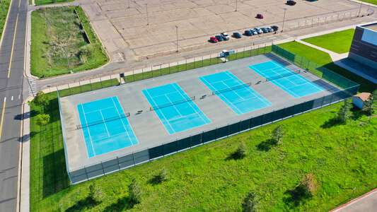 Mountain Range High School Tennis Courts in Westminster