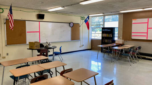 Thomas Middle School Classroom Standard in Houston