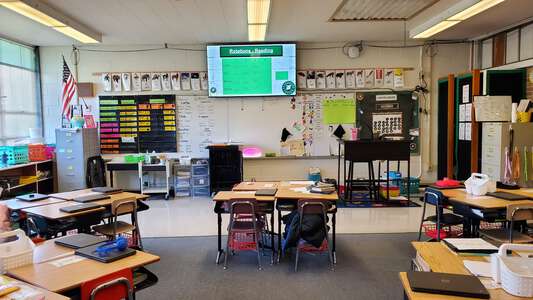 Pine Meadow Elementary School Classroom Standard in Pensacola
