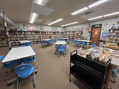Oakwood Elementary School Library in Stockton