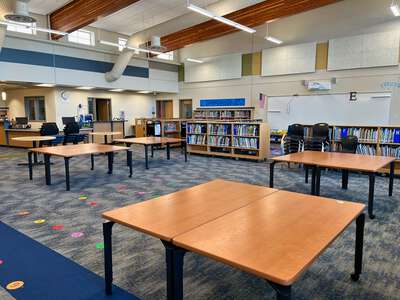 Riverbend Elementary School Library in Spokane Valley