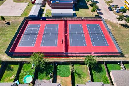 Hillwood Middle School Tennis Courts in Fort Worth