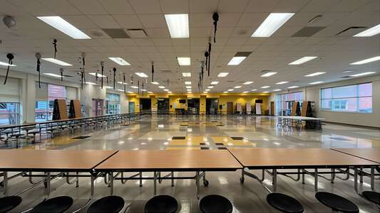 Sylvan Hills Middle School Cafeteria in Atlanta 4