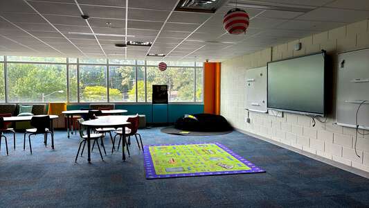 Harper Archer Elementary School Media Center in Atlanta 2