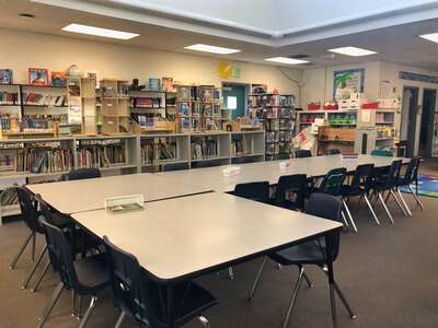 Barbara Comstock Morse Elementary School Library in Sacramento