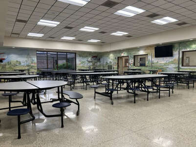 Belle Morris Elementary School Cafeteria in Knoxville