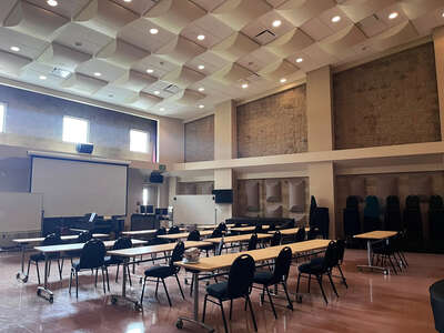 MiraCosta College - Oceanside OC2413 - Rehearsal Hall in Oceanside