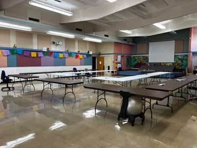 Buena Vista Spanish Immersion School Cafeteria in Eugene