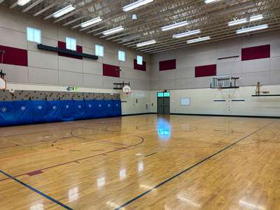 Yoshikai Elementary School Gym in Salem 3