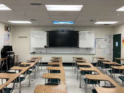 Alisal High School Classroom Standard in Salinas