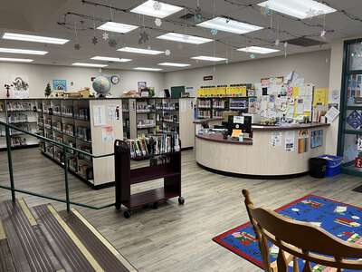 George L. Mosher Elementary School Library in Stockton 2