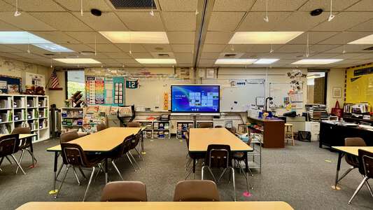 Norman Rockwell Elementary School Classroom Standard in Redmond