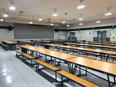 T.R. Smedberg Middle School Cafeteria in Sacramento