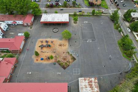 Capitol Hill K-5 School Outdoor Basketball Courts in Portland 2
