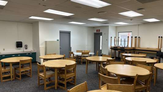 Emerson Elementary School Classroom Standard in Phoenix