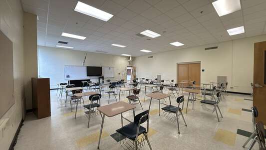 Cochrane Collegiate/iMeck Academy Classroom Standard in Charlotte 3