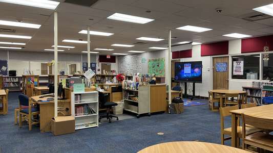 AM Pate Elementary School Library in Fort Worth