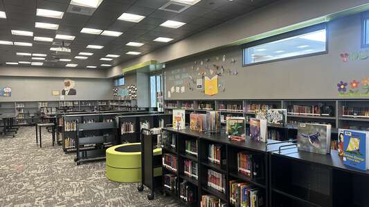 Solis Park School (K-8) Library in Irvine