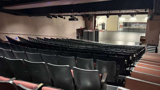 Woodbridge High School Lecture Hall in Irvine