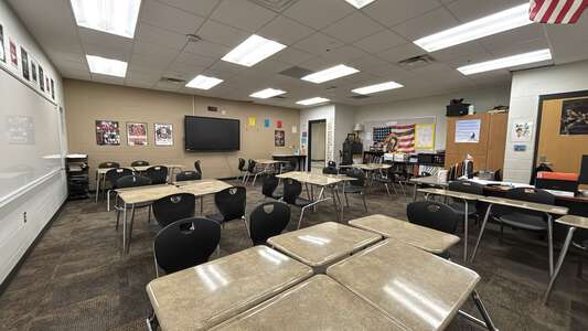 Southridge Jr. High School Classroom Standard in Oklahoma City 3