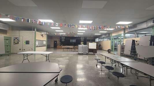Green Park Elementary School Cafeteria in Metairie 3