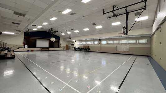 Chimney Lakes Elementary School Gym (3 hr min) in Jacksonville