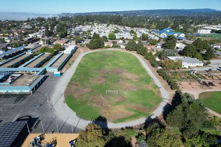 Del Mar Elementary School Track & Field in Santa Cruz