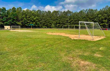 Suwanee Elementary School Field - Practice in Suwanee 3