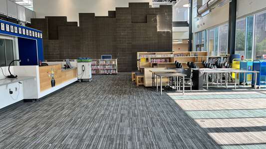 Howard Elementary School Library in Eugene