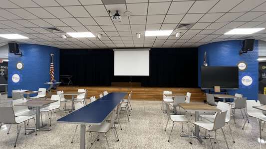 Impact Leadership Academy Cafeteria in Houston 4
