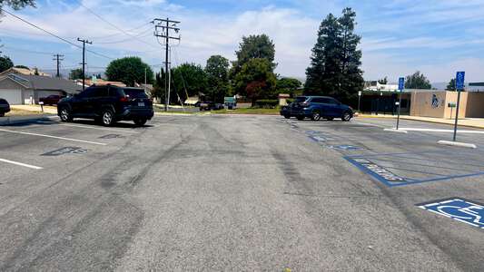 Crestview Elementary School Parking Lot in Simi Valley